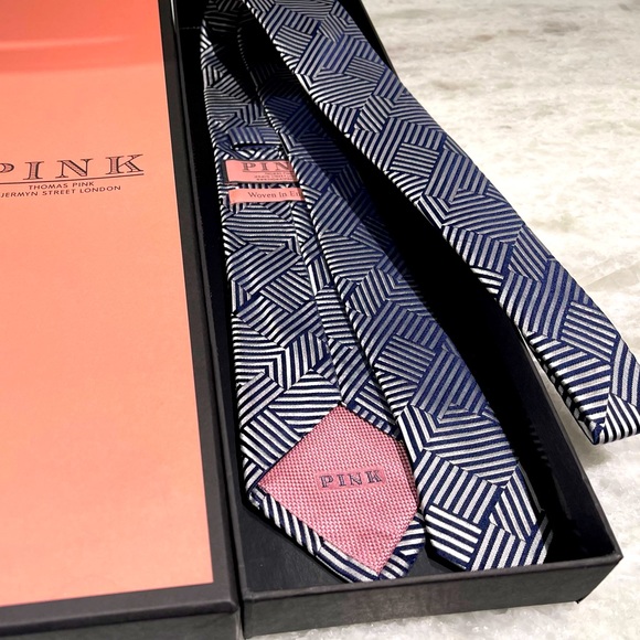🔥ART DECO🔥✨💯AUTH LVMH THOMAS PINK STRIKING NAVY STACK GEOMETRIC MOTIF TIE - Picture 12 of 16